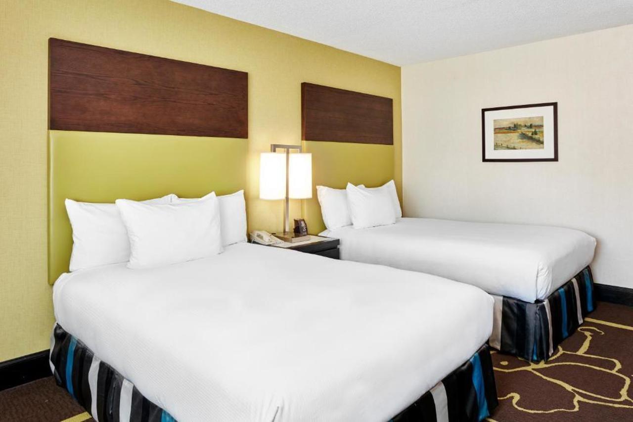 Hotel Doubletree By Hilton Charlotte Uptown Zewnętrze zdjęcie