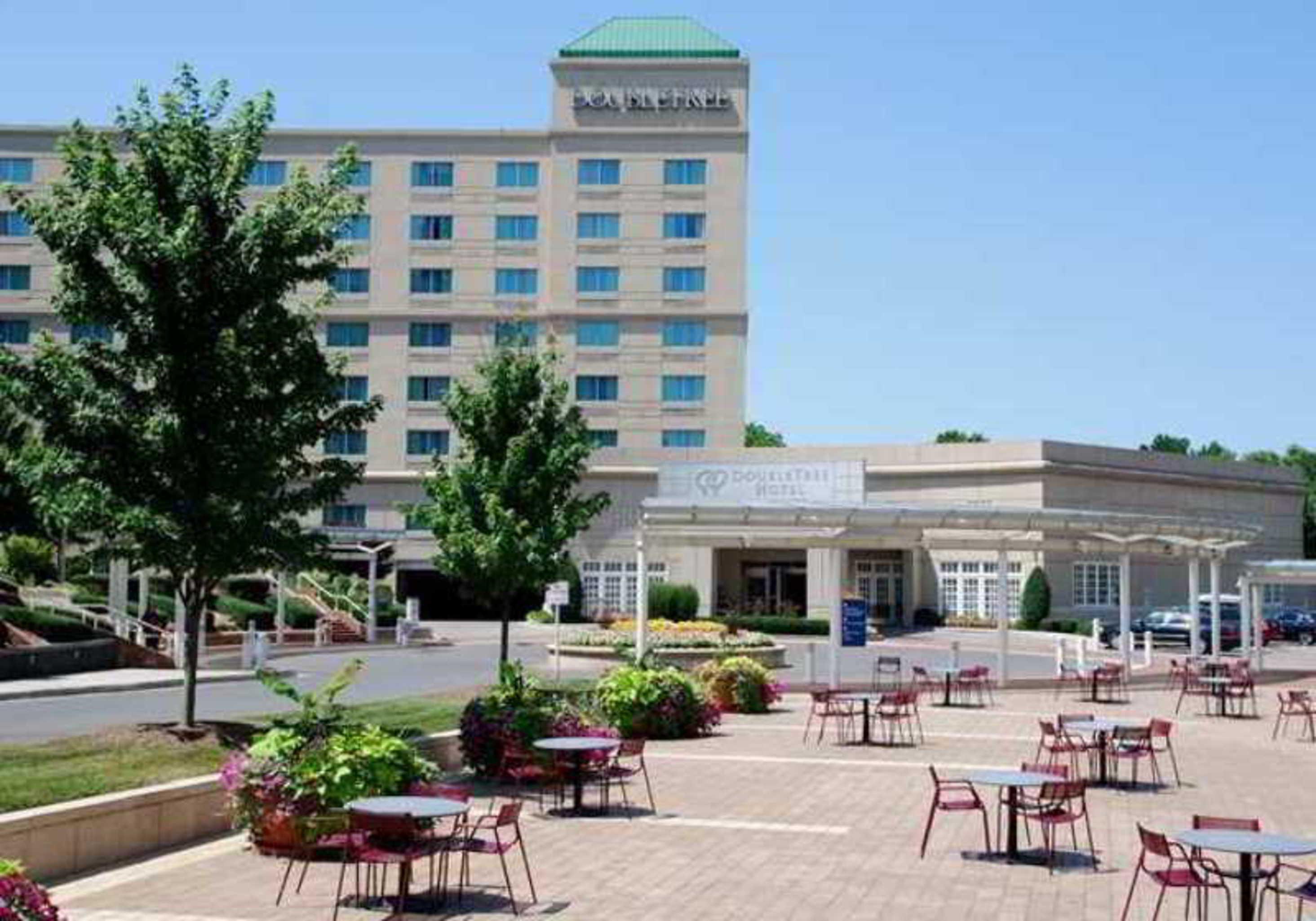 Hotel Doubletree By Hilton Charlotte Uptown Zewnętrze zdjęcie