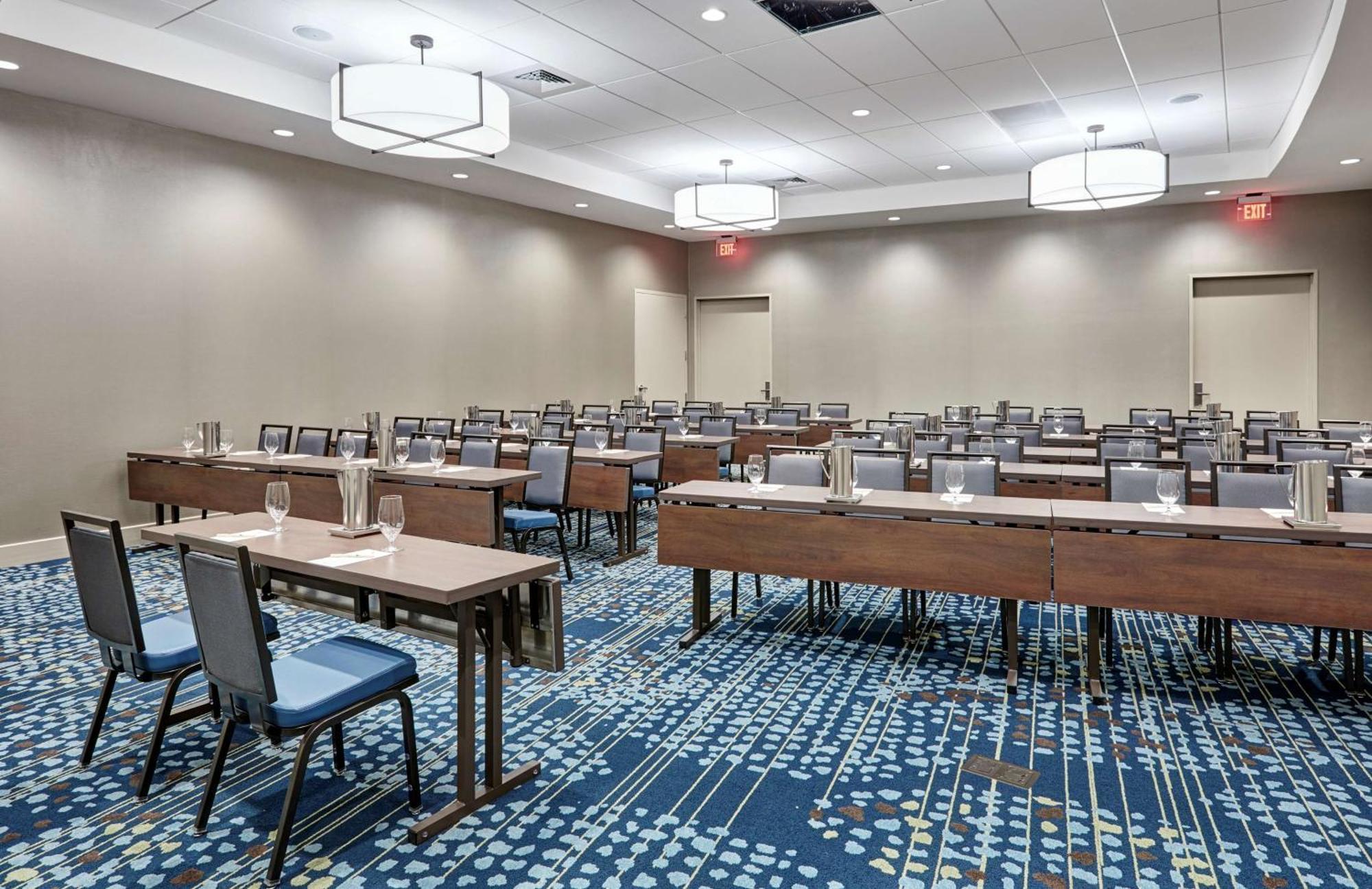 Hotel Doubletree By Hilton Charlotte Uptown Zewnętrze zdjęcie