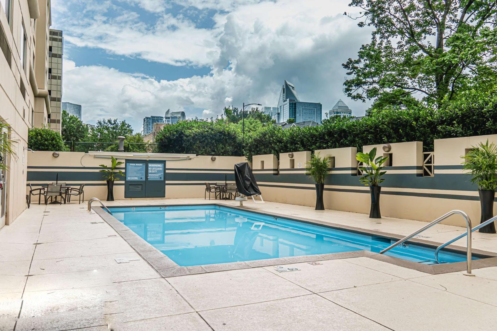 Hotel Doubletree By Hilton Charlotte Uptown Zewnętrze zdjęcie