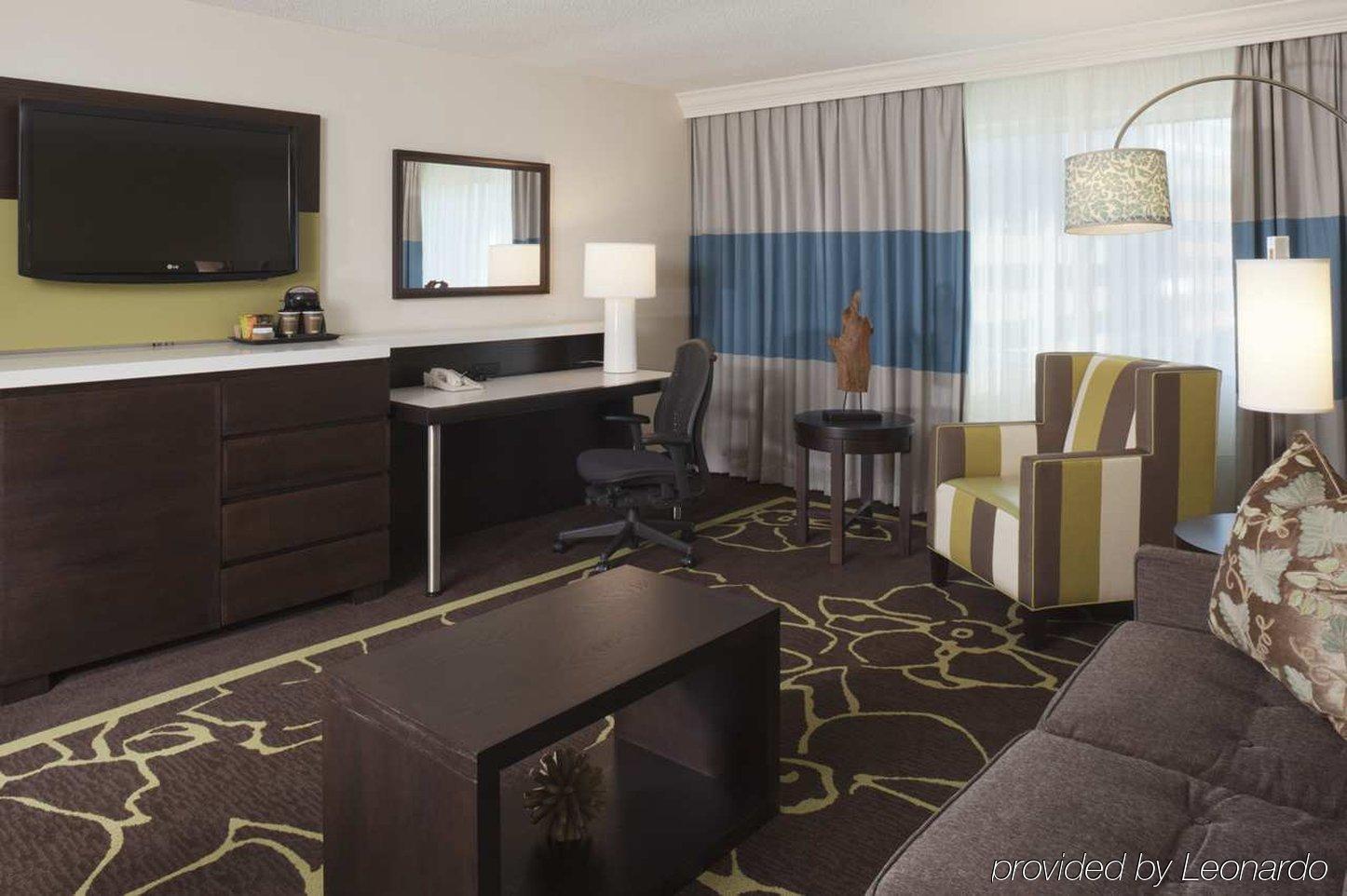 Hotel Doubletree By Hilton Charlotte Uptown Pokój zdjęcie