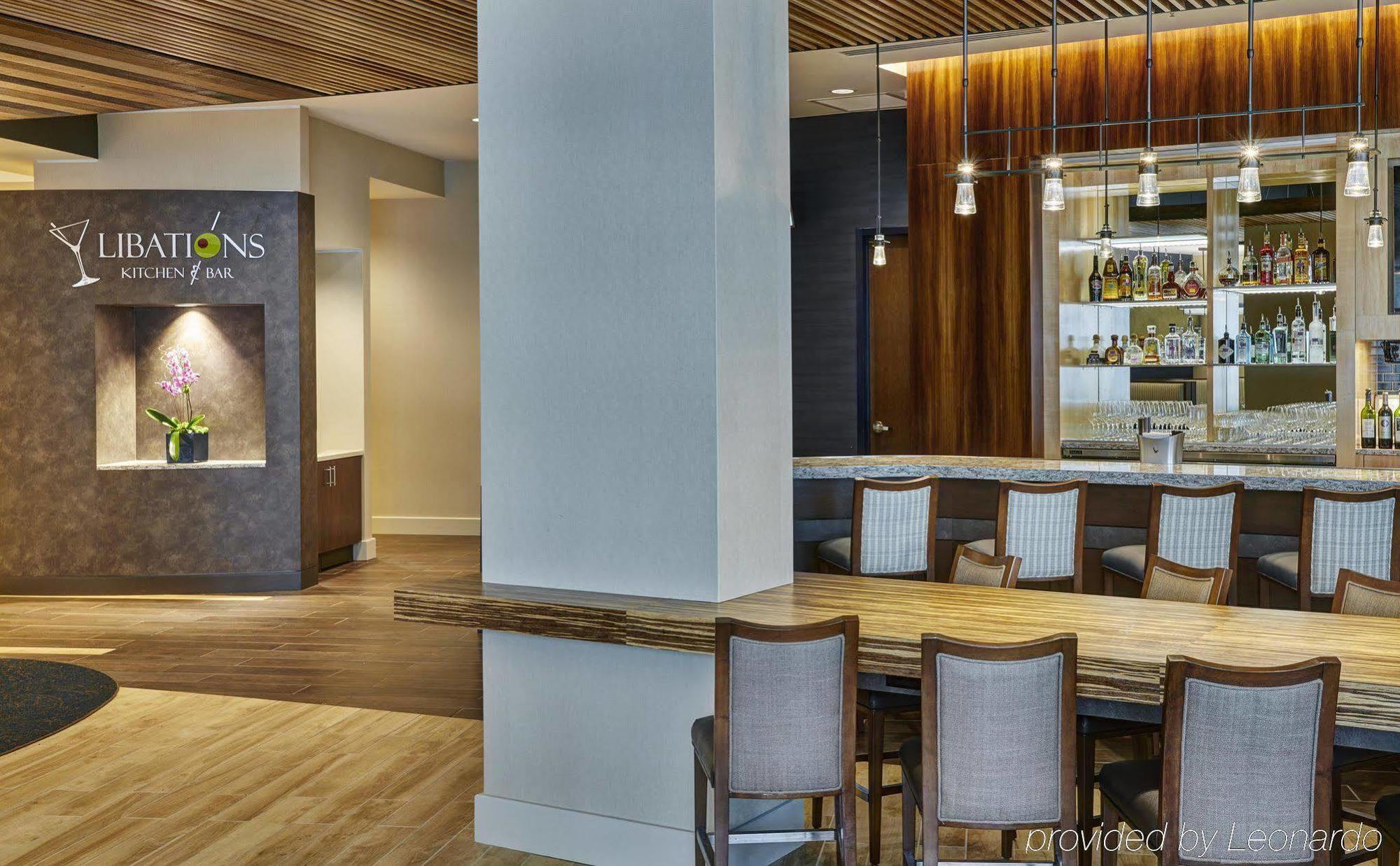 Hotel Doubletree By Hilton Charlotte Uptown Zewnętrze zdjęcie